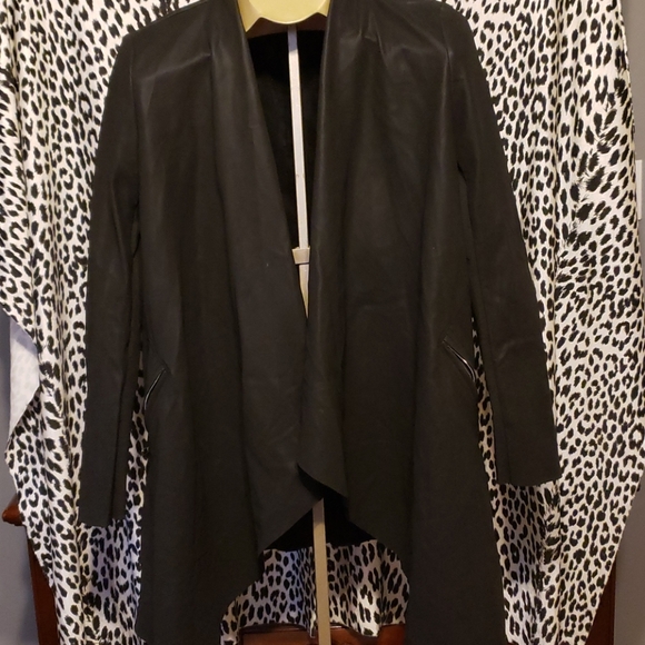 Open front coat - Picture 1 of 3